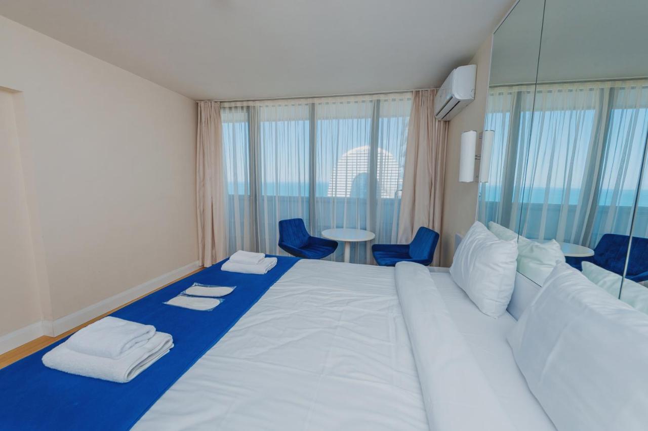 Aparthotel ~ Orbi City ~ Batumi Kültér fotó