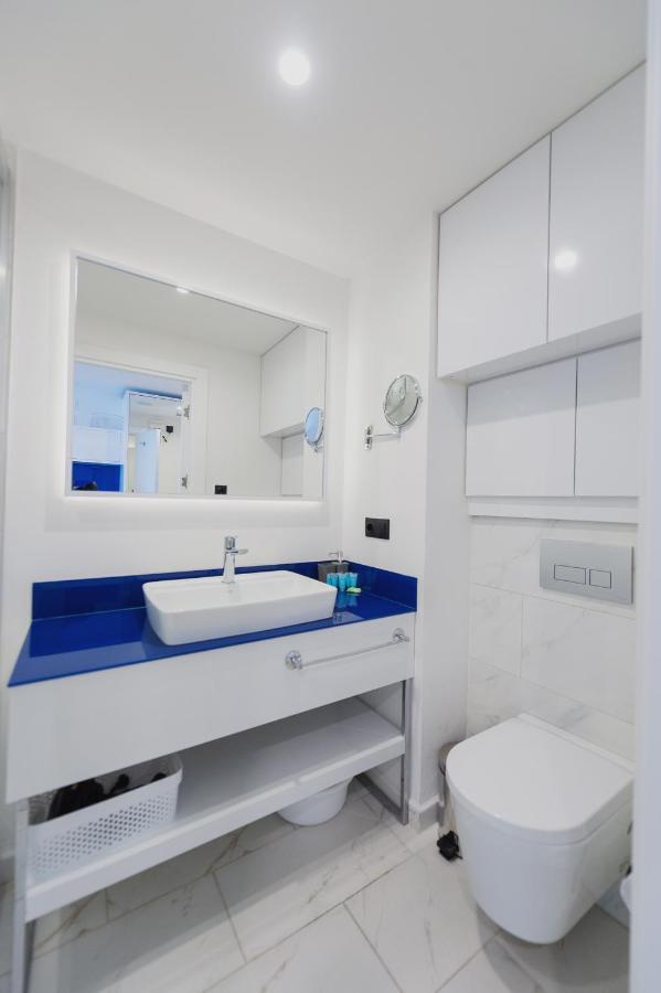 Aparthotel ~ Orbi City ~ Batumi Kültér fotó