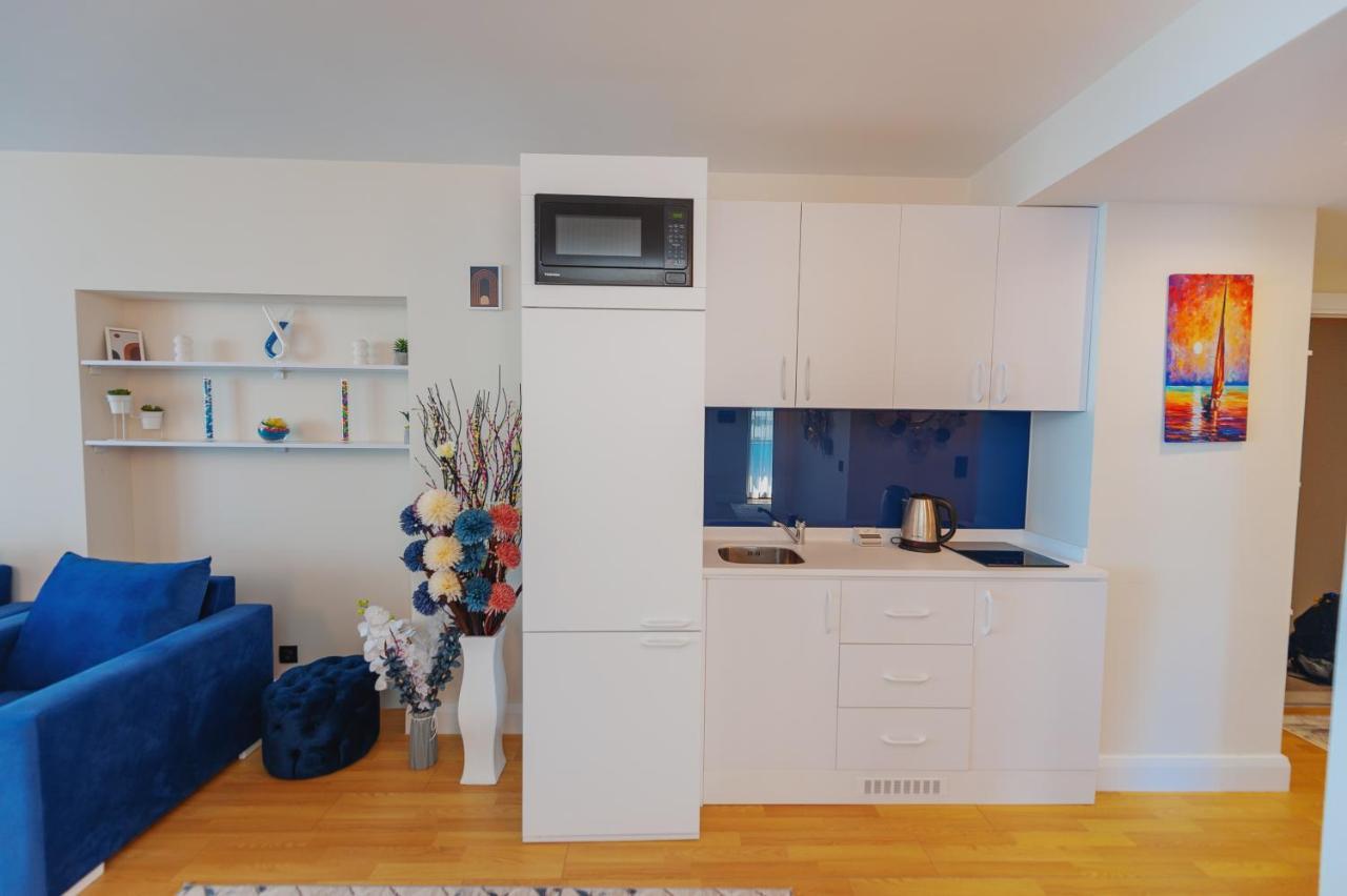 Aparthotel ~ Orbi City ~ Batumi Kültér fotó