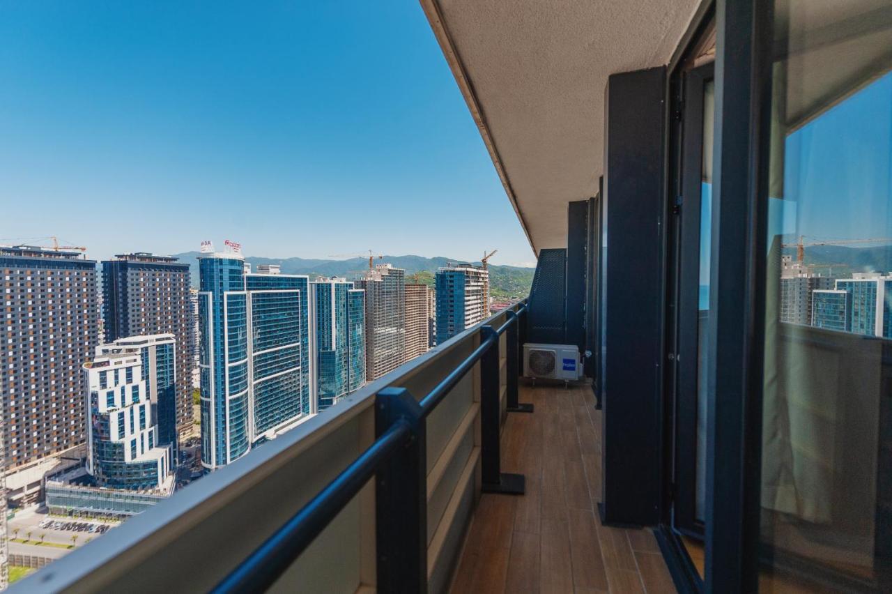 Aparthotel ~ Orbi City ~ Batumi Kültér fotó